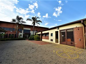690 m² Industrial space in Highveld Techno Park
