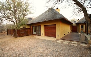 4 Bedroom House in Raptors View Wildlife Estate