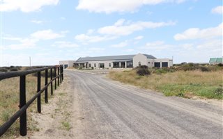 5 Bedroom House in Long Acres