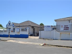 680 m² Commercial space in Quigney