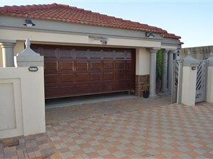 3 Bed House in Ikageng