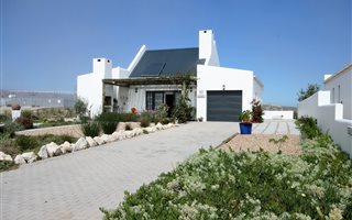 3 Bedroom House in Britannia Bay