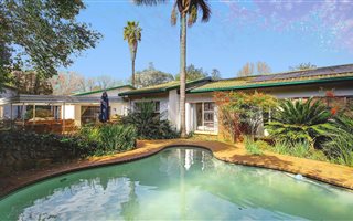 5 Bedroom House in Cresta