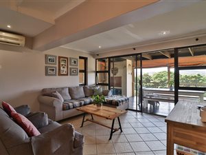 4 Bed Cluster in Salt Rock