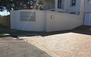 3 Bedroom Apartment in Flamingo Vlei