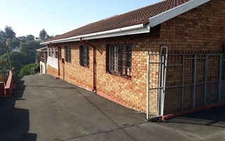 4 Bedroom House in Umhlatuzana