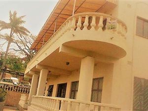 4 Bed House in Stanger Manor