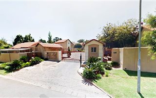 2 Bedroom Townhouse in Radiokop