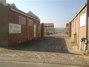 3 Bedroom Townhouse in Whitney Gardens