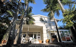 5 Bedroom House in Nahoon Beach