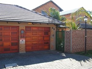 3 Bed Townhouse in Birchleigh