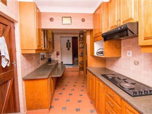 3 Bedroom House in Centenary Park