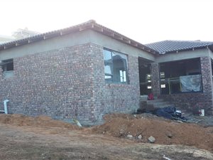 3 Bed House in Dana Bay