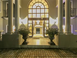5 Bed House in Dainfern