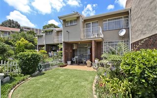 3 Bedroom Duplex in Bramley