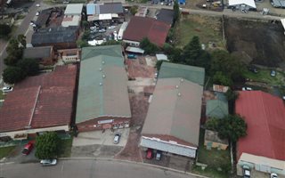 1803 m² Commercial space in Evander