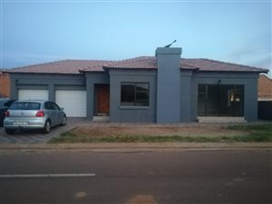 3 Bed House in The Orchards