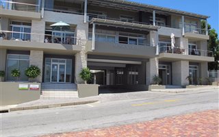 107 m² Office Space in Plettenberg Bay