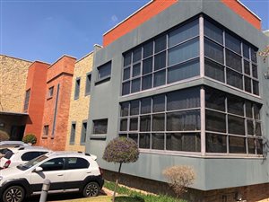180 m² Commercial space in Allens Nek