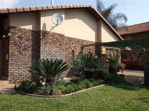 3 Bed House in Hermanstad