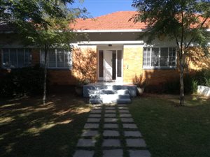 3 Bed House in Cyrildene