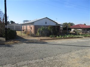 3 Bed House in Hyde Park