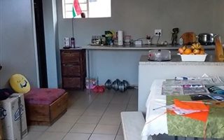 2 Bedroom Flat in Constantia Park