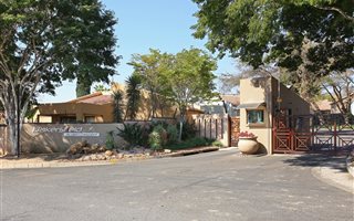 3 Bedroom House in Magaliessig