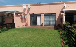 2 Bedroom Simplex in Bluff