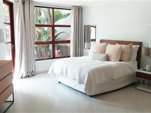 3 Bed House in Bryanston