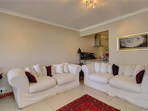 2 Bed Apartment in President Ridge