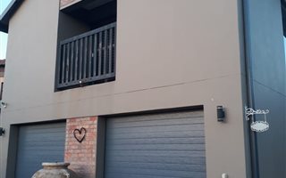 4 Bedroom House in Vanderbijlpark SE8