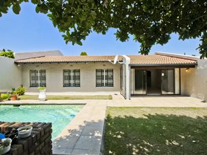 2 Bed Townhouse in River Club