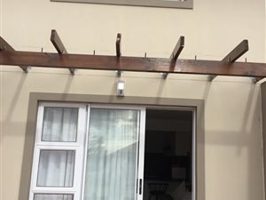 2 Bed Townhouse in Stratford Green