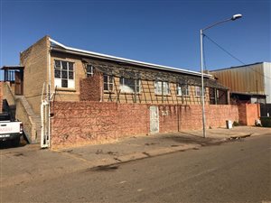 1337 m² Industrial space in Despatch