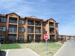 1 Bed Apartment in Brentwood Park