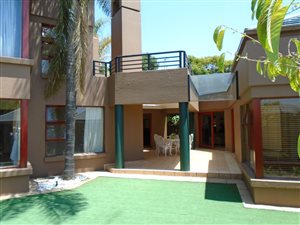 3 Bedroom Duplex in Khyber Rock