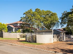 3 Bed Townhouse in Allens Nek