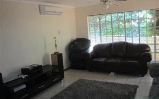 3 Bedroom Townhouse in Geelhoutpark