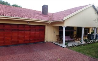 4 Bedroom House in Wendywood