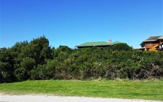 770 m² Land available in Zeegezicht