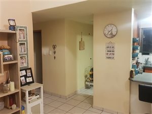 3 Bed Townhouse in Weltevreden Park
