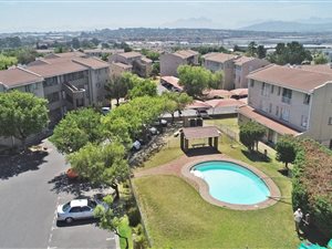2 Bedroom Apartment in Oakglen