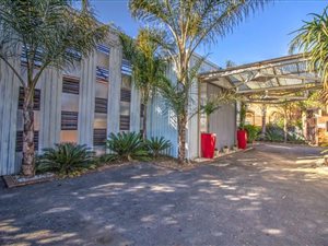 1301 m² Commercial space in Kempton Park Central