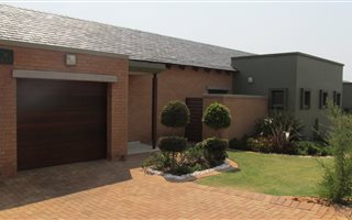 2 Bedroom House in Retire at Midstream