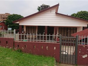 3 Bed House in Warrenton