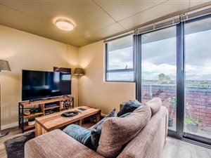 1 Bed Apartment in Observatory