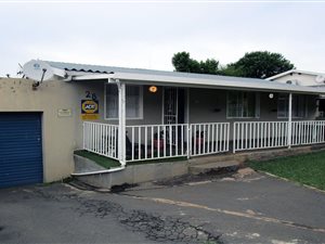 3 Bed House in Bombay Heights