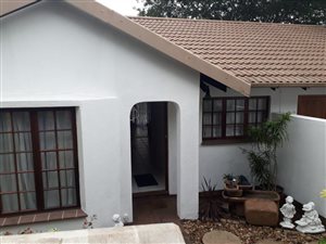 3 Bed House in Sunningdale