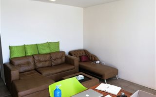 1 Bedroom Apartment in Zonnebloem